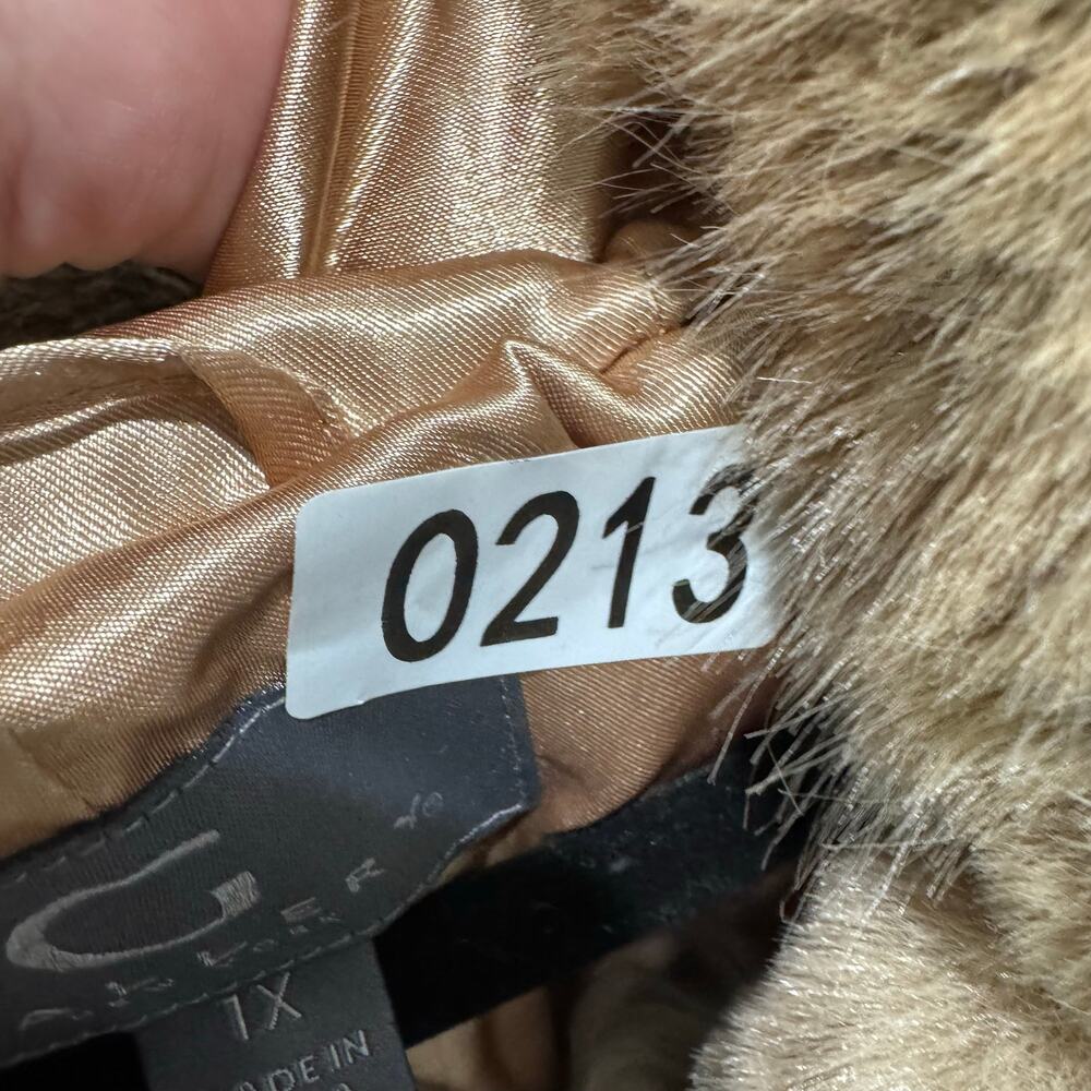 Gallery New York Oversized Hooded Faux-Fur Coat Soft Camel Brown Size 1X NWT - Picture 10 of 10